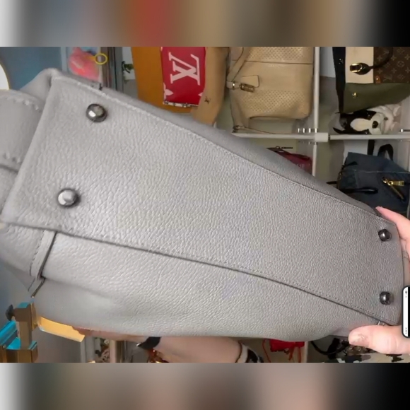 Coach Edie 31 Prairie Rivets Turnlock Bag In Gray Leather Gunmetal Hardware - Picture 3 of 12